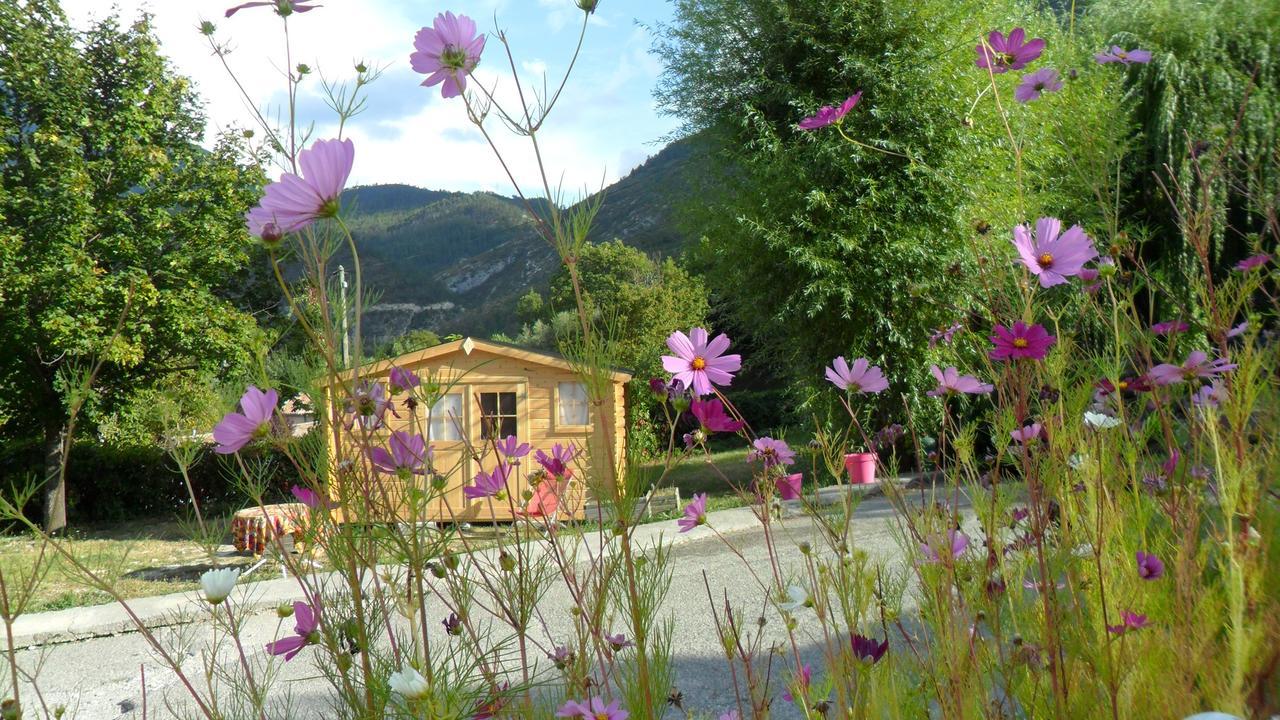 Camping Panoramique Du Verdon Castellane Exterior photo