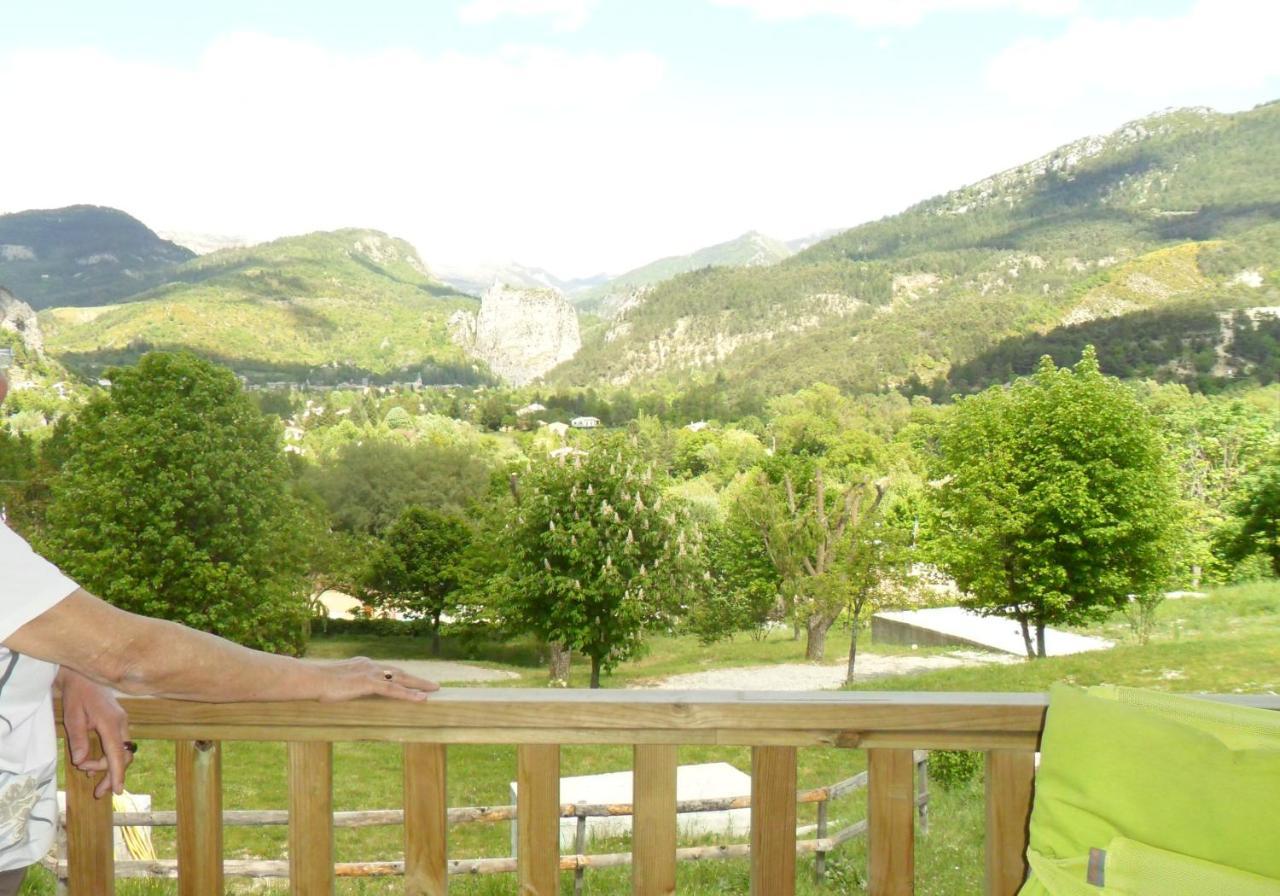 Camping Panoramique Du Verdon Castellane Exterior photo